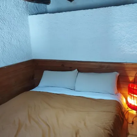 Camping 2* Trevélez